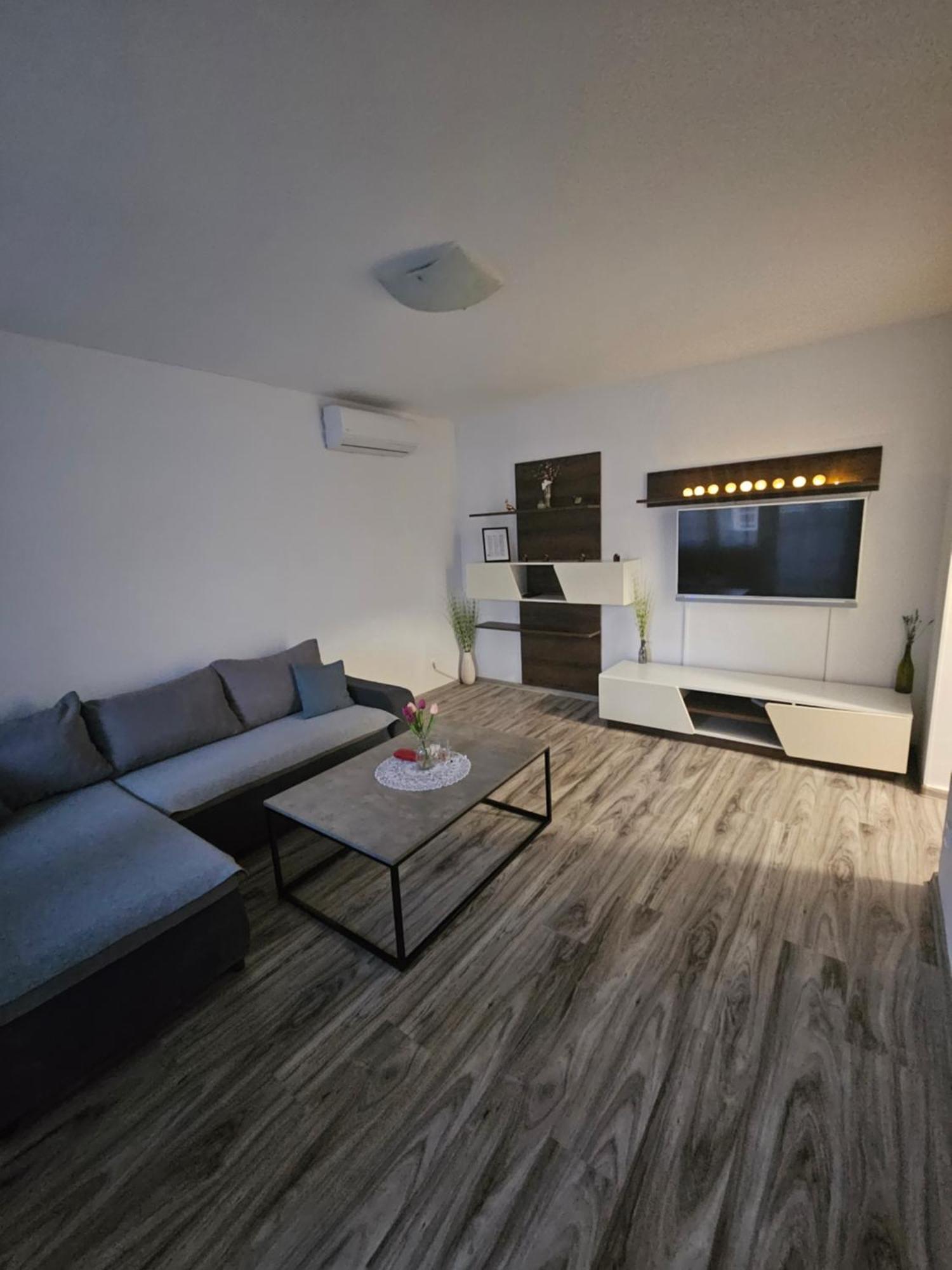 Apartman Smit Umago Exterior foto